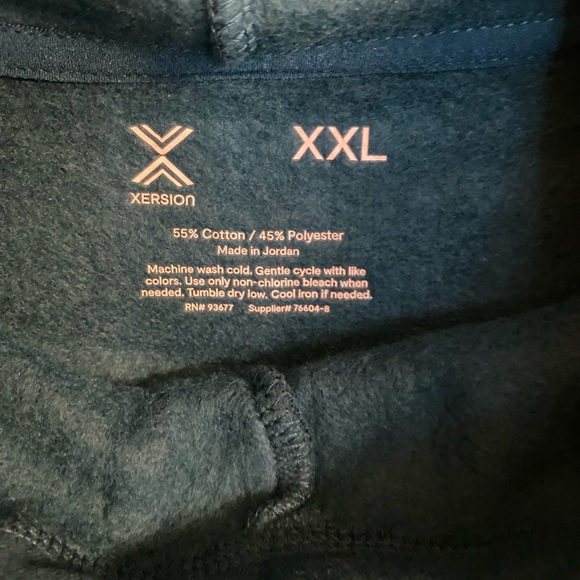 NWT Xersion Cropped Women’s Hoodie Size XXL - Picture 2 of 12